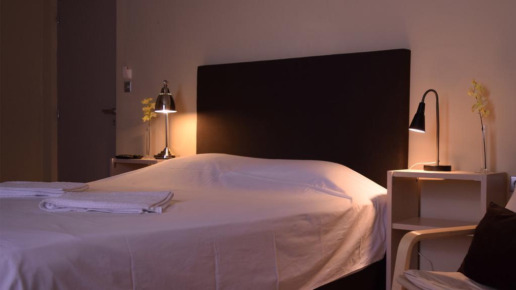 Arahova Pansion Apartment ภายนอก รูปภาพ