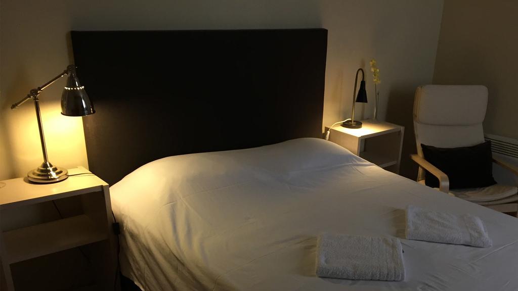 Arahova Pansion Apartment ภายนอก รูปภาพ