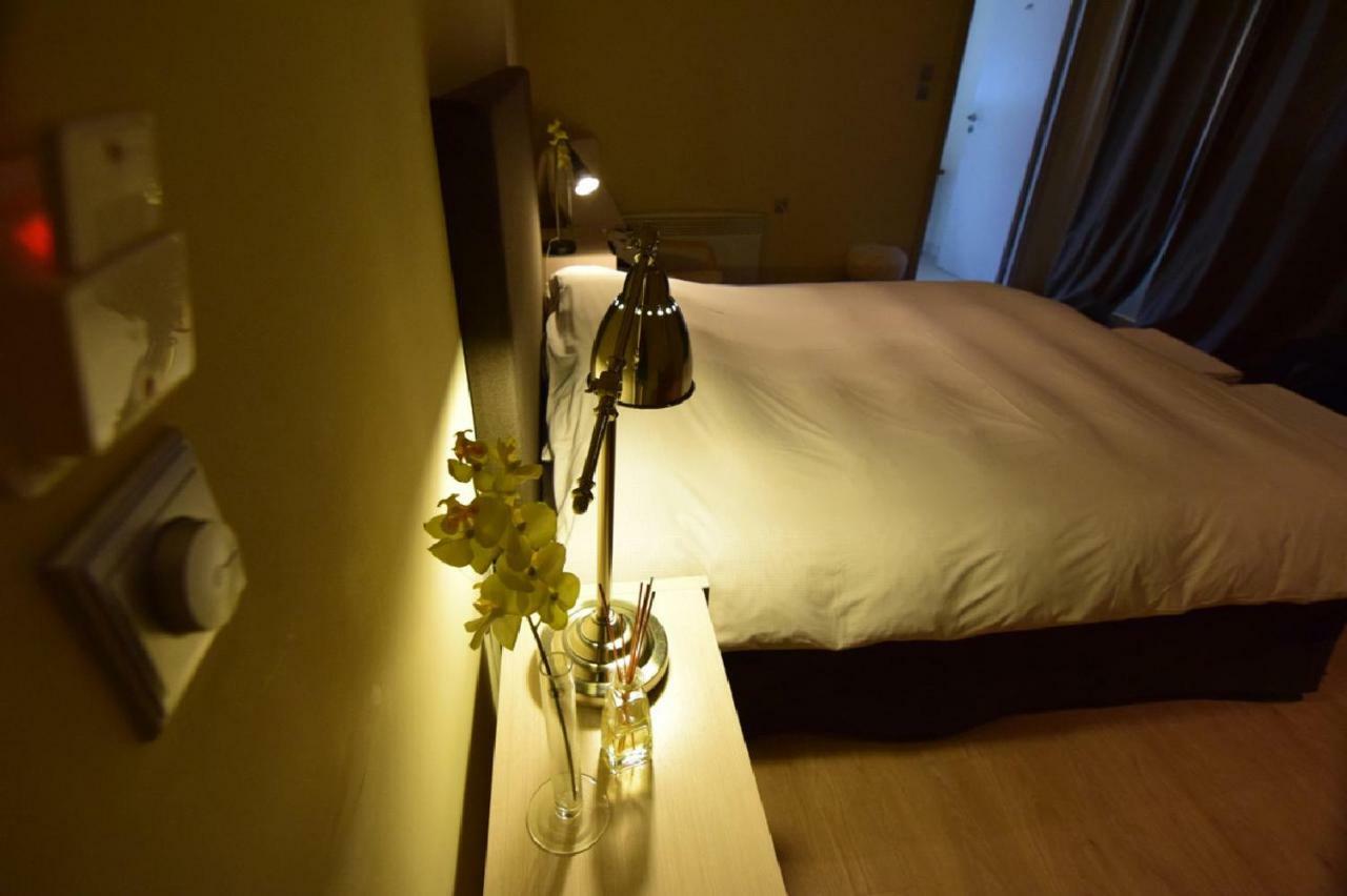 Arahova Pansion Apartment ภายนอก รูปภาพ
