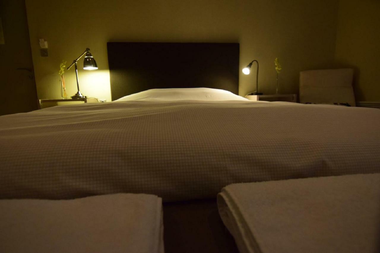 Arahova Pansion Apartment ภายนอก รูปภาพ