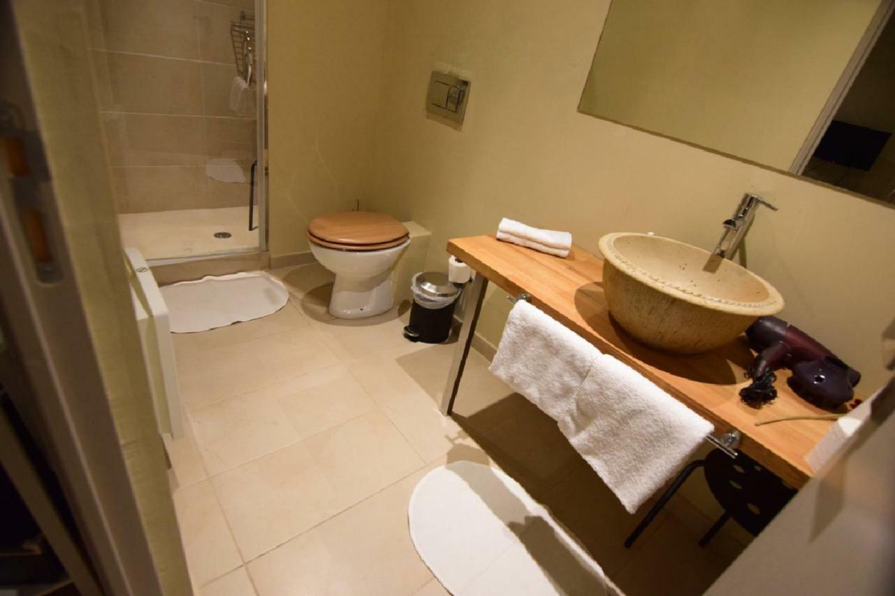 Arahova Pansion Apartment ภายนอก รูปภาพ