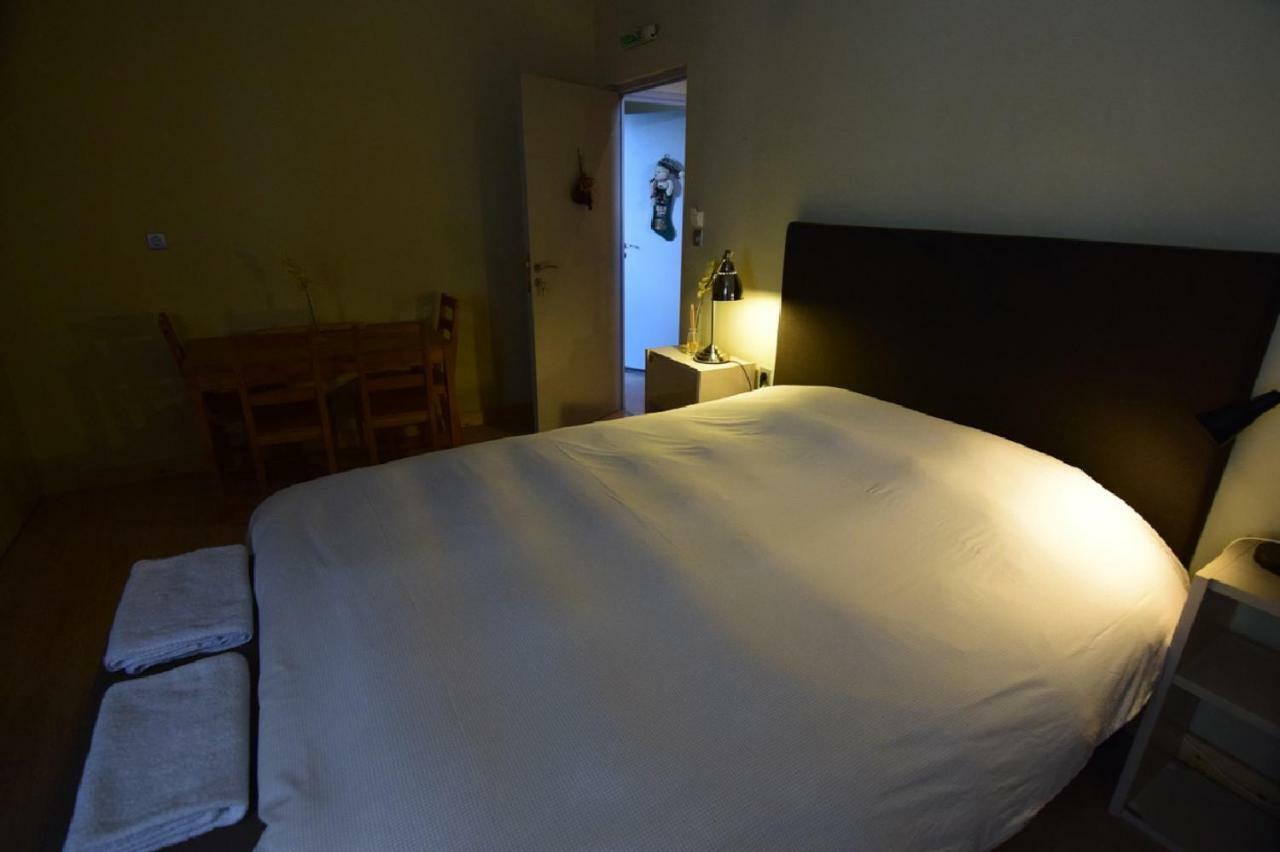 Arahova Pansion Apartment ภายนอก รูปภาพ