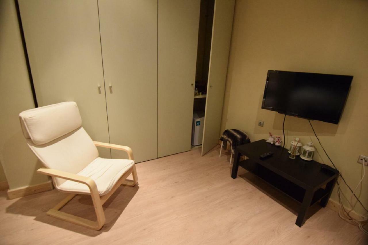 Arahova Pansion Apartment ภายนอก รูปภาพ