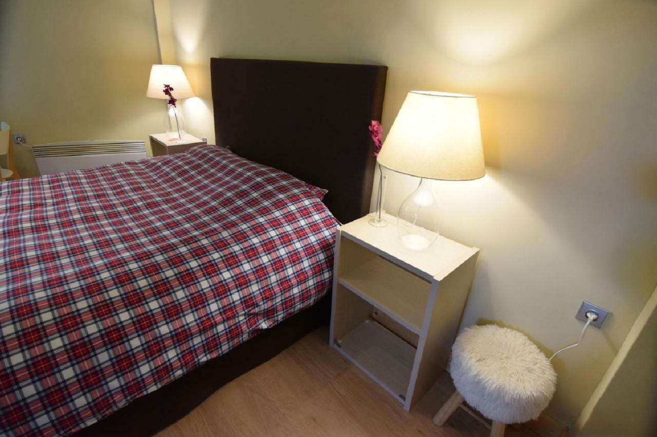 Arahova Pansion Apartment ภายนอก รูปภาพ