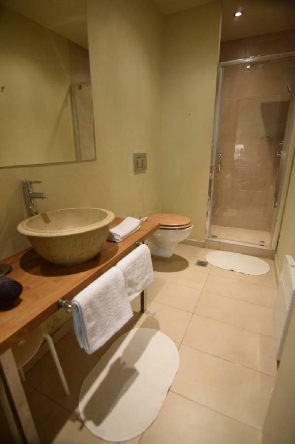 Arahova Pansion Apartment ภายนอก รูปภาพ
